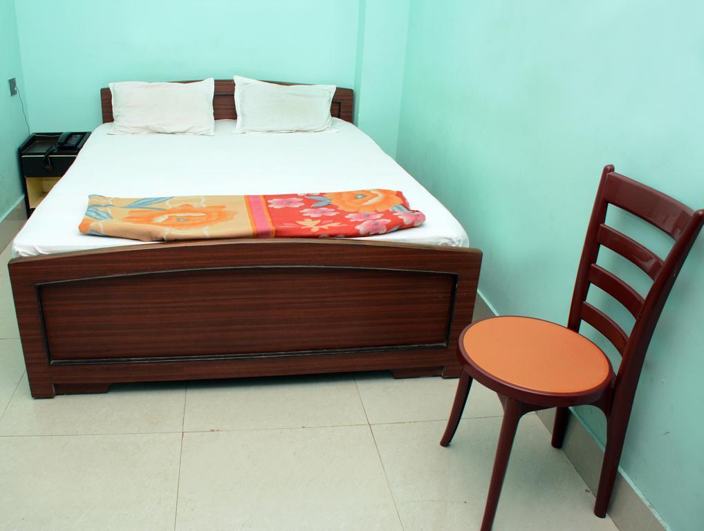 Hotel Nirmal Inn Бхубанешвар Номер фото